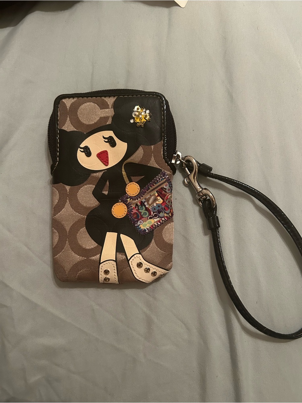 Rare Coach Pepper Wristlet!